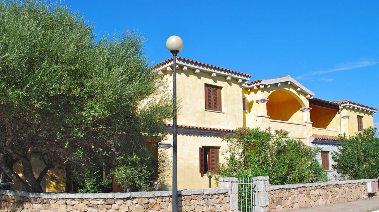 Residence Oasi E Oasi Blu Сан-Теодоро Экстерьер фото