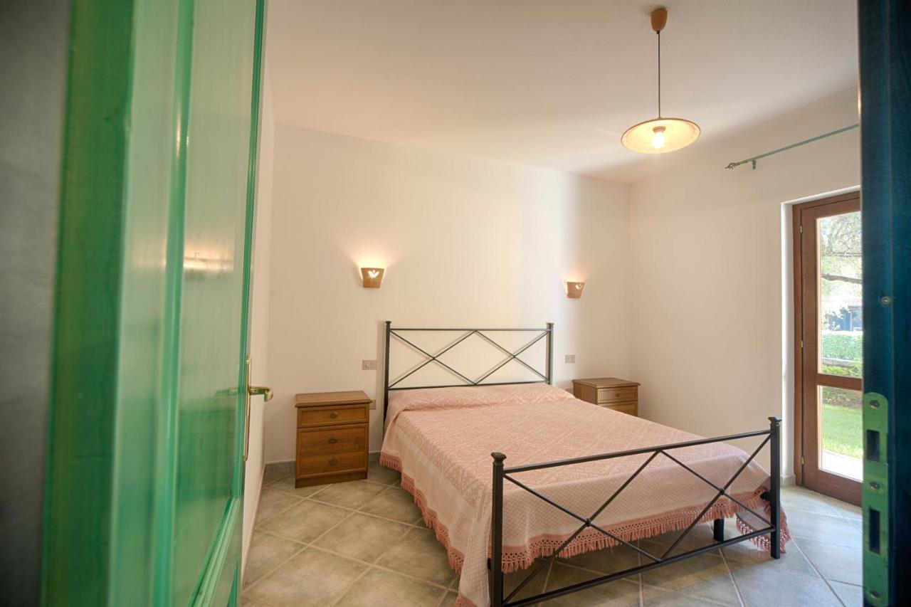 Residence Oasi E Oasi Blu Сан-Теодоро Экстерьер фото